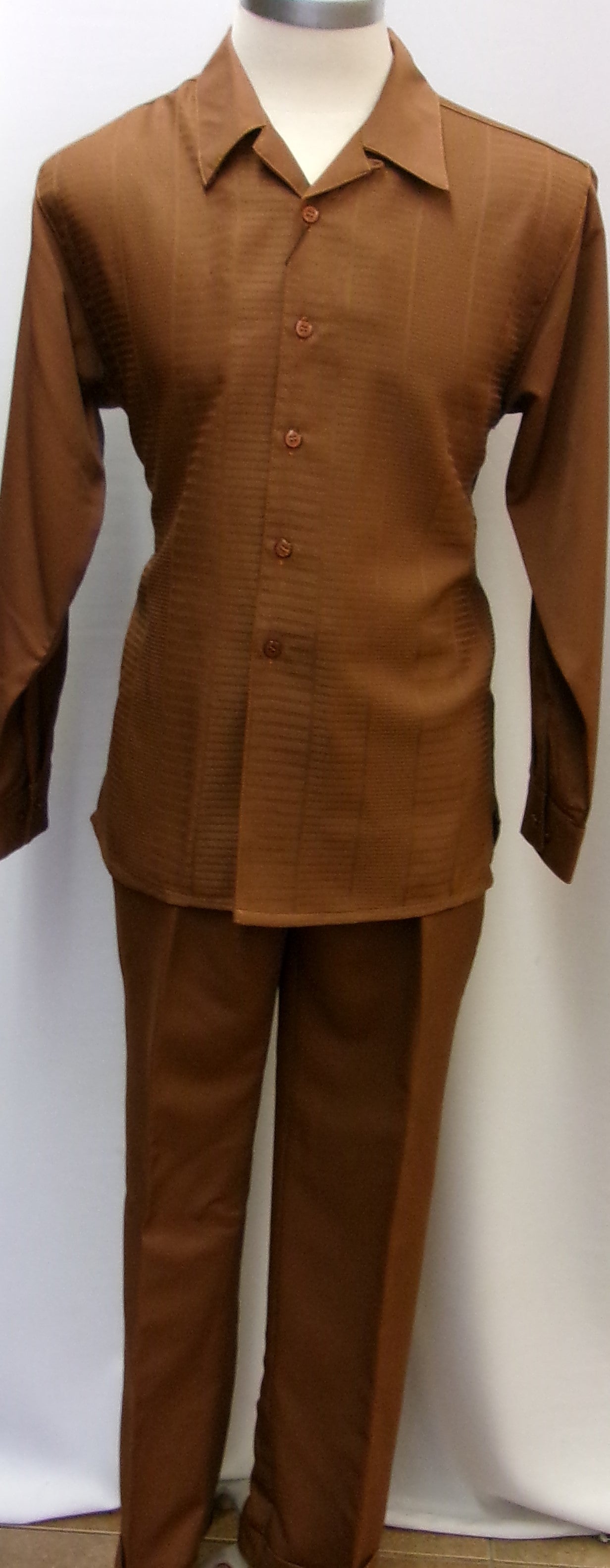 Montique cognac 2pc Set
